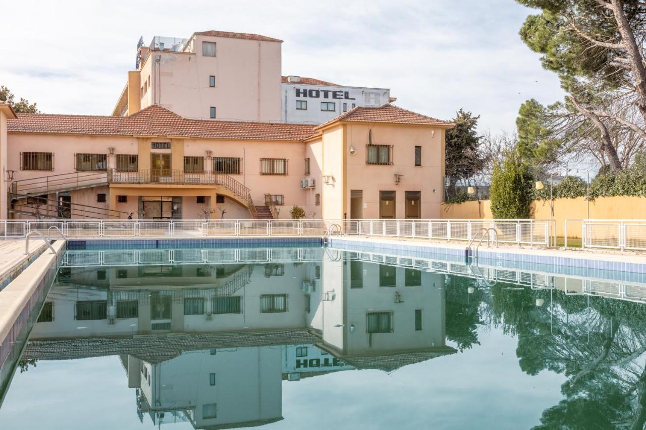 Crisol Regio Hotel Santa Marta de Tormes Ngoại thất bức ảnh
